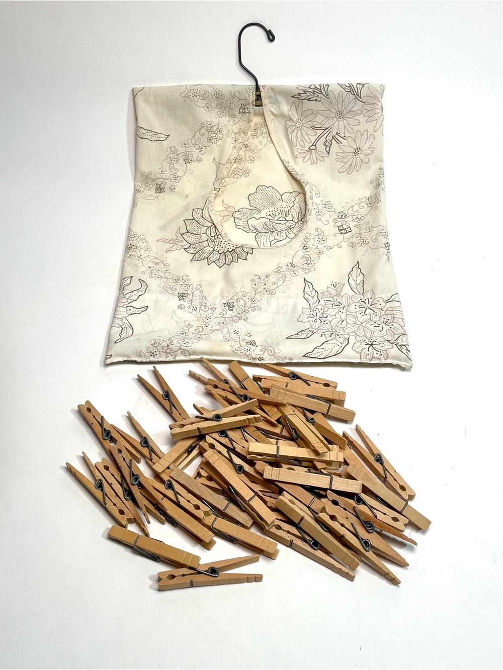 Vintage Hanging Laundry Clothespin Bag on hanger with Lot Of wood Clothes Pins